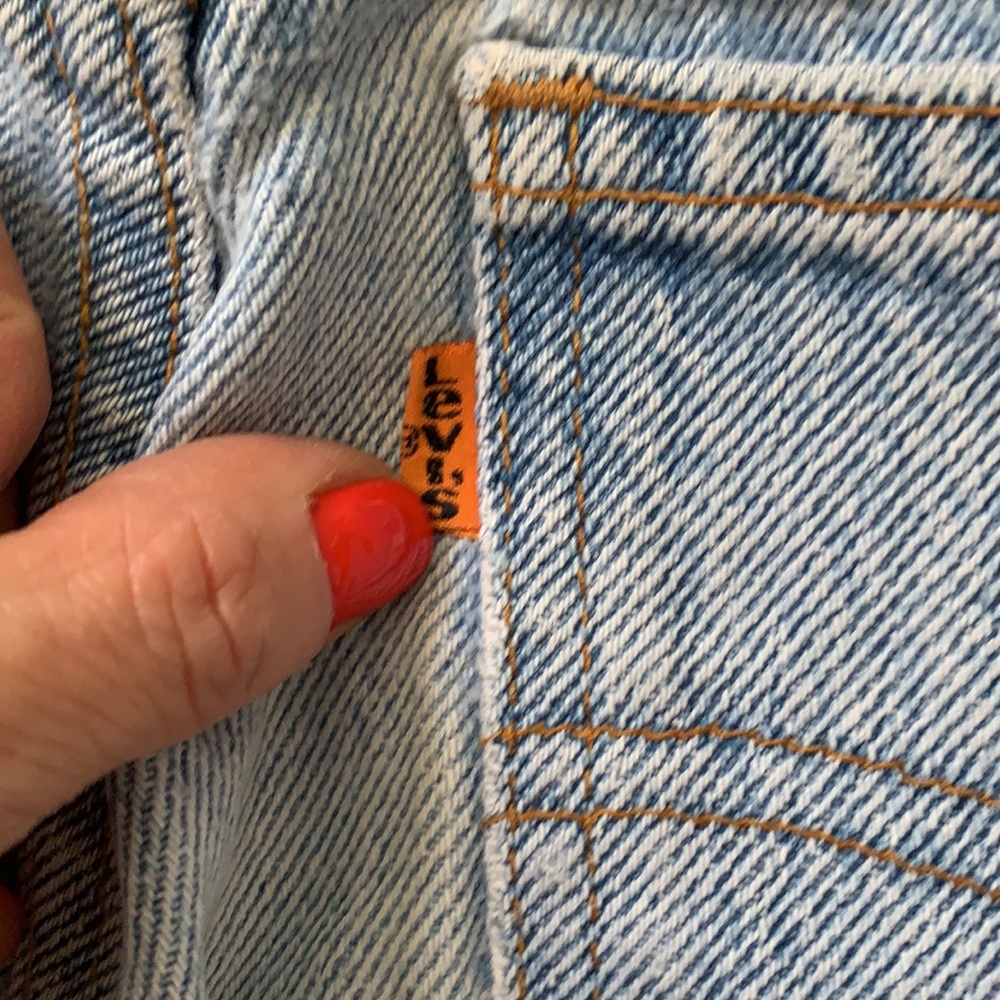 Levis Vintage Mom jeans - Picture 8 of 11